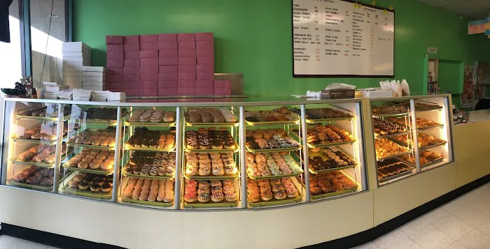 Miss Donuts Picture 6