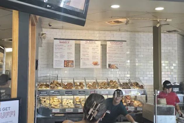 Bruegger's Bagels
