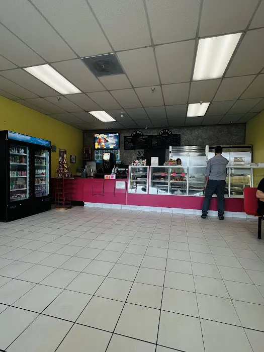 Corner Donuts Picture 4