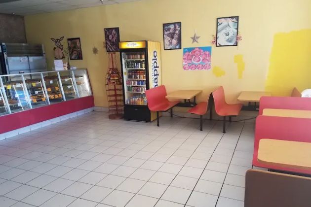 Corner Donuts