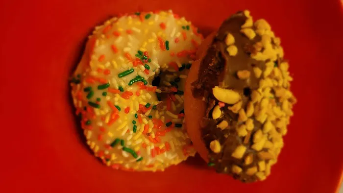 Miss Donuts Picture 2