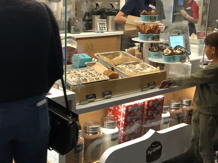 Cinnabon Picture 10