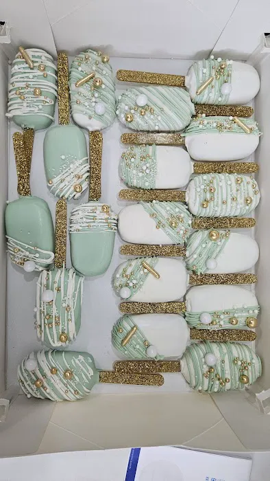 Kayla Ds Bakery Picture 4