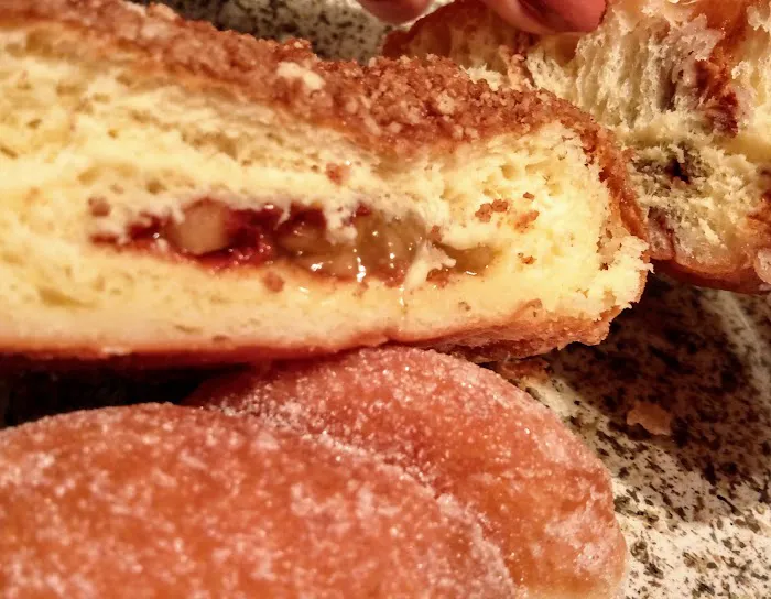 Vista Doughnuts Picture 9