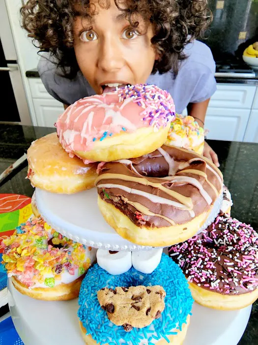 Pam's Donuts Picture 2