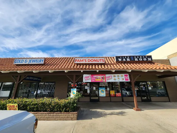 Pam's Donuts Picture 4
