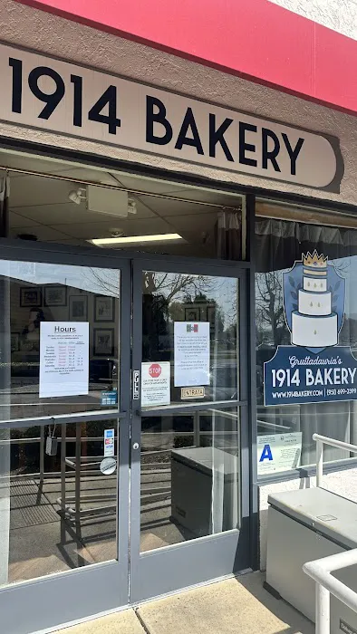 1914 Bakery Picture 7
