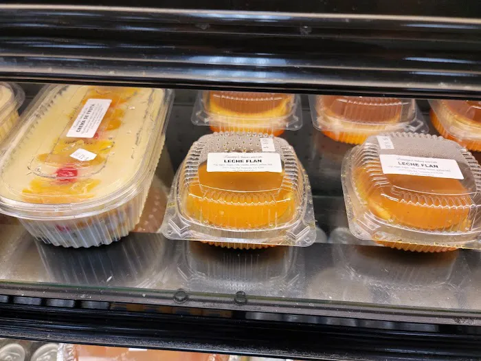Trining's Bakery & Cafe Picture 9