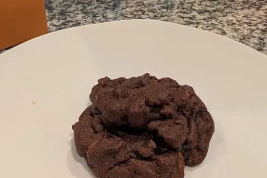 Robelle's Cookies - Must Order Ahead