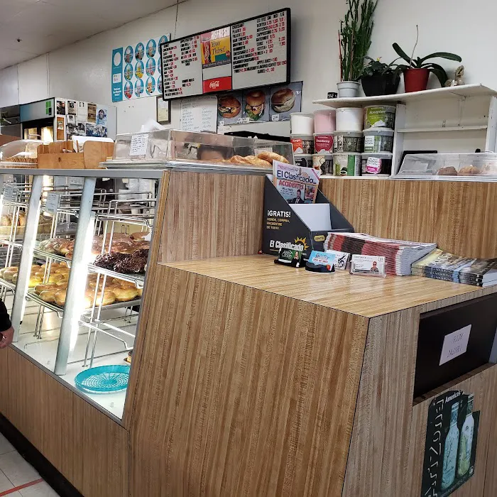 Pam's Donuts Picture 3