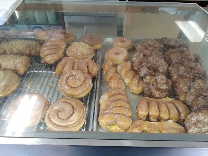 Homeland Donuts & Coffee Picture 7