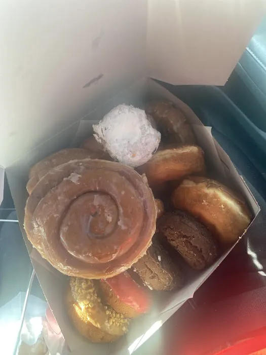 Homeland Donuts & Coffee Picture 5