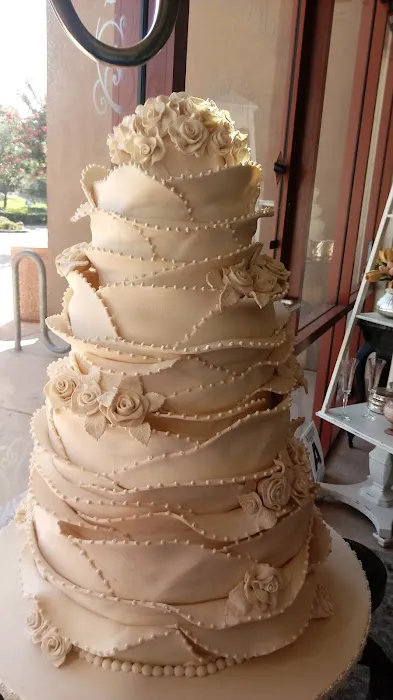 Cakes to Celebrate Picture 3