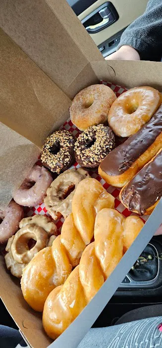 Hills Donut Picture 3