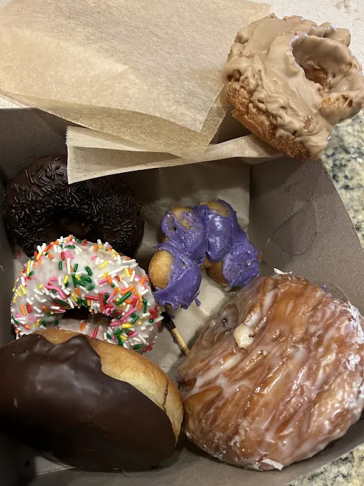 Hills Donut Picture 5