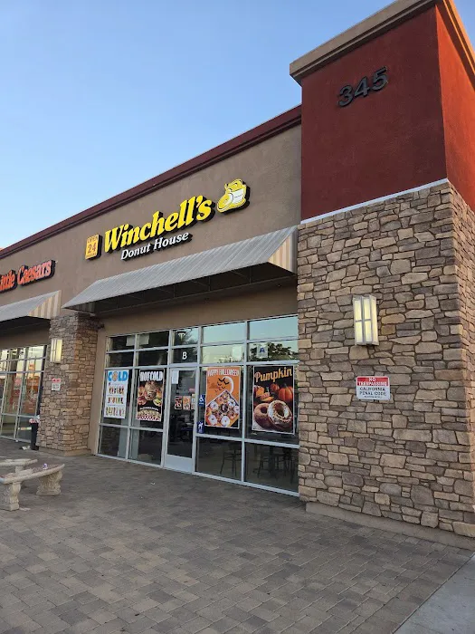 Winchell's Donut House Picture 9