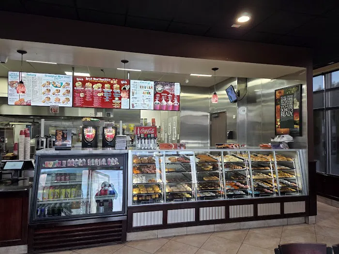 Winchell's Donut House Picture 2