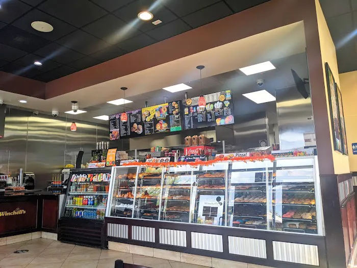 Winchell's Donut House Picture 6