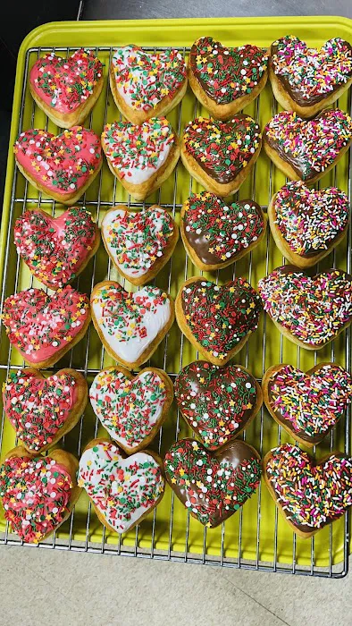 Highway 74 Donuts Picture 10