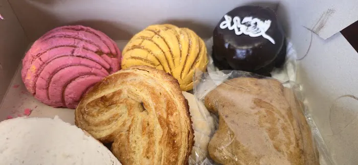El encanto bakery Picture 5