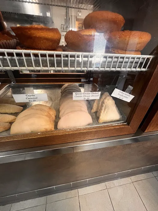 Panaderia Las Conchitas Picture 10