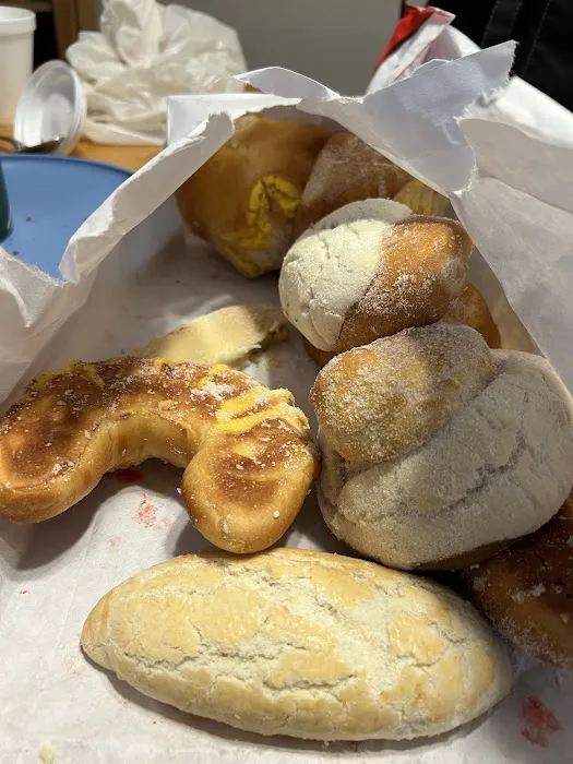 Panaderia Las Conchitas Picture 9