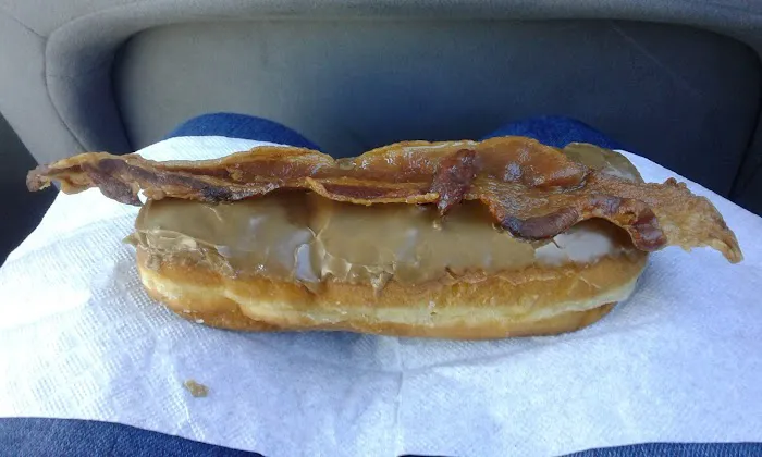 Vista Donuts Picture 9