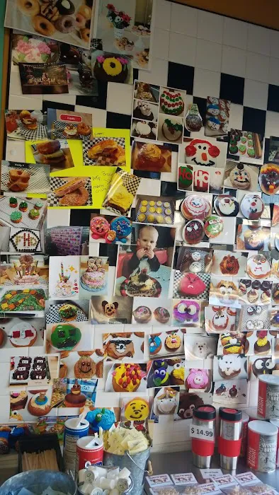 Go Nutz Donuts Picture 10