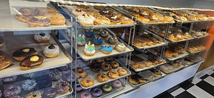 Go Nutz Donuts Picture 7