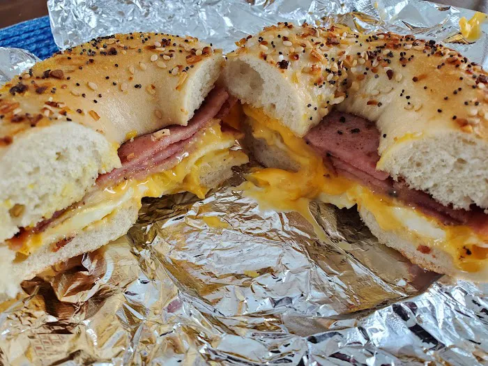 Bagels & Beyond Picture 8