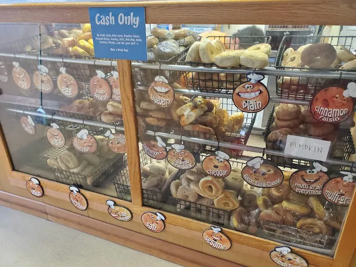 Bagels & Beyond Picture 10