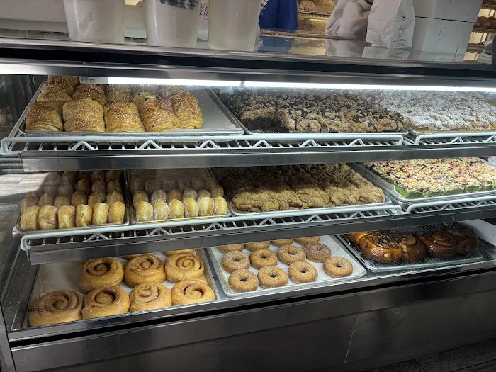 Crust & Crumb Bakery Picture 10