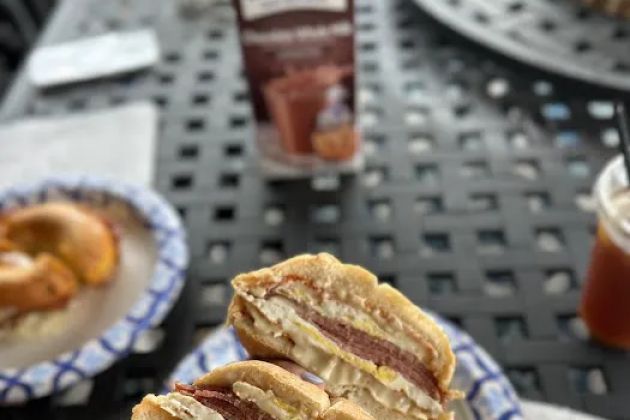 Bagel Shack