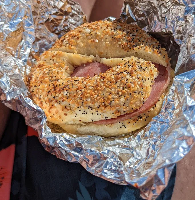 Bagels & Beyond Picture 5