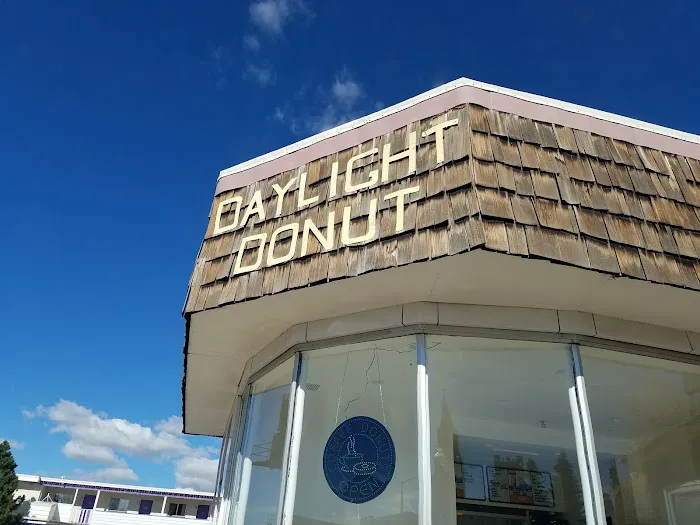 Daylight Donuts Picture 2