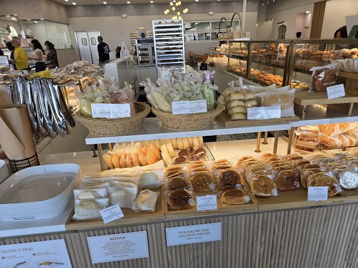 Tous Les Jours Cafe Picture 1
