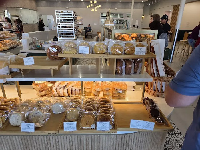 Tous Les Jours Cafe Picture 10