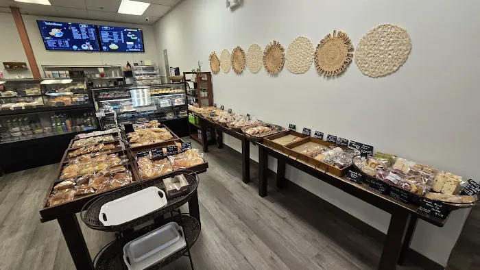 Crown Bakery Picture 6
