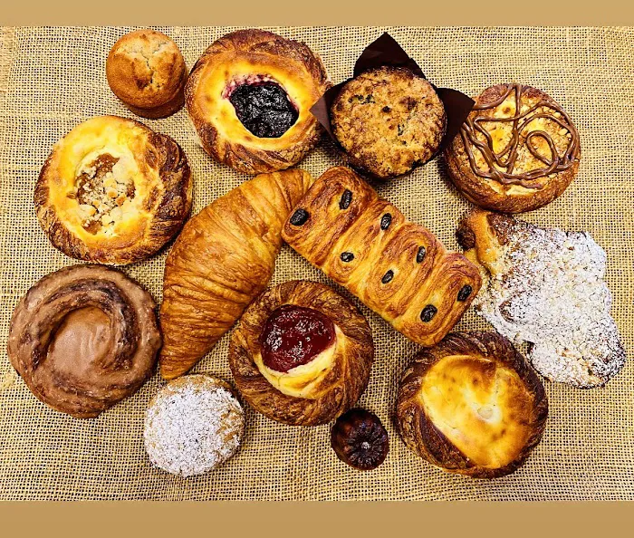 Mg Patisserie and Cafe Picture 9