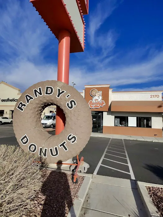 Randy's Donuts Picture 7