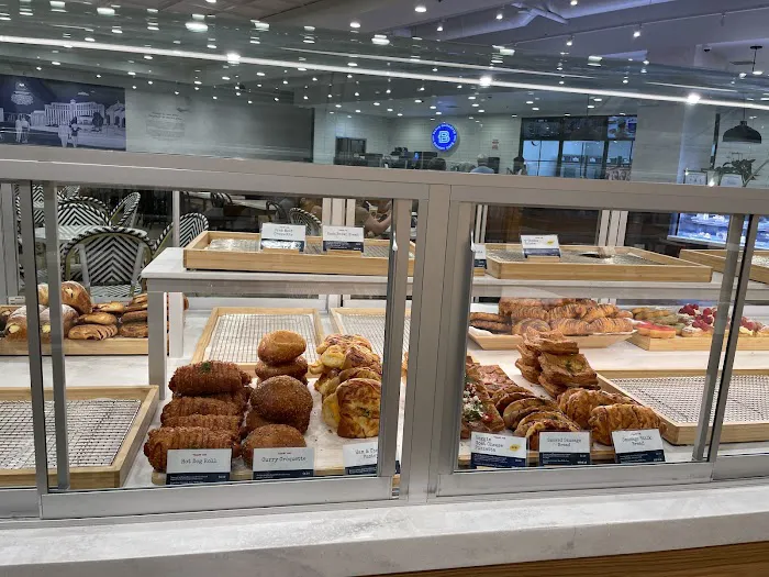 Paris Baguette Picture 7