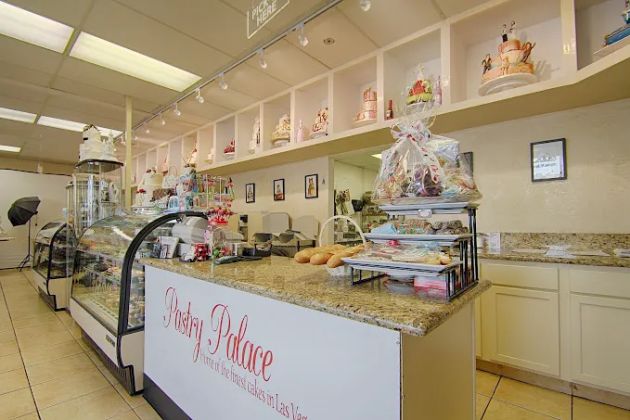 Las Vegas Adult Cakes
