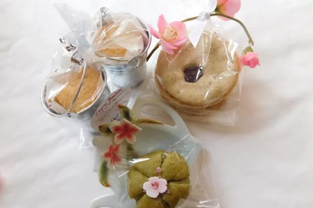 GiggleBake
