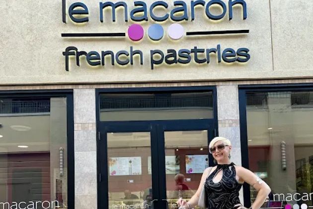 Le Macaron French Pastries Town Square