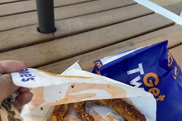 Auntie Anne's