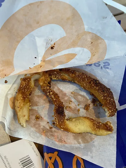 Auntie Anne's Picture 3