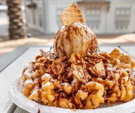 Braud's Funnel Cake Cafe