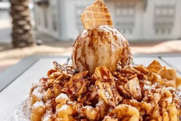 Braud's Funnel Cake Cafe
