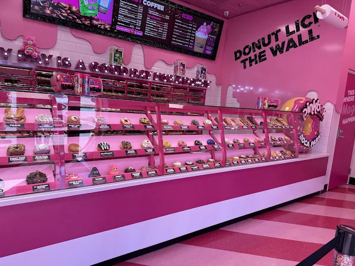 Pinkbox Doughnuts Picture 8