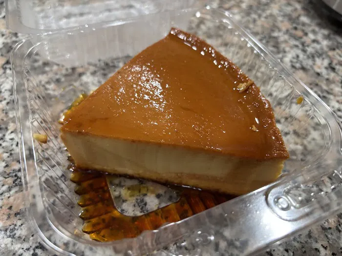 Panaderia Y Pasteleria Latina Picture 10
